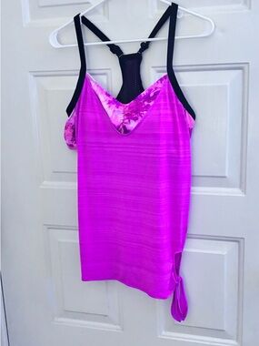 ZeroXposur Women's Magenta Swim Side Tie Tankini with Black Straps